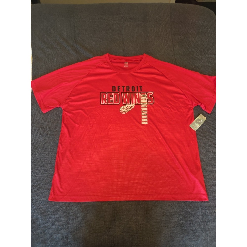NHL Detroit Red Wings Men 3XL Red Performance T-Shirt NWT Hockey Graphic Tee